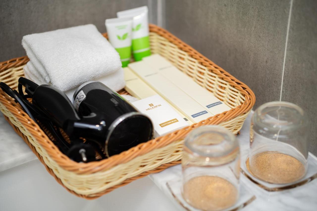 Helen Fin Inn & Apartment プノンペン エクステリア 写真